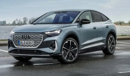 آئودی کیوفور ای‌ترون Q4 etron
